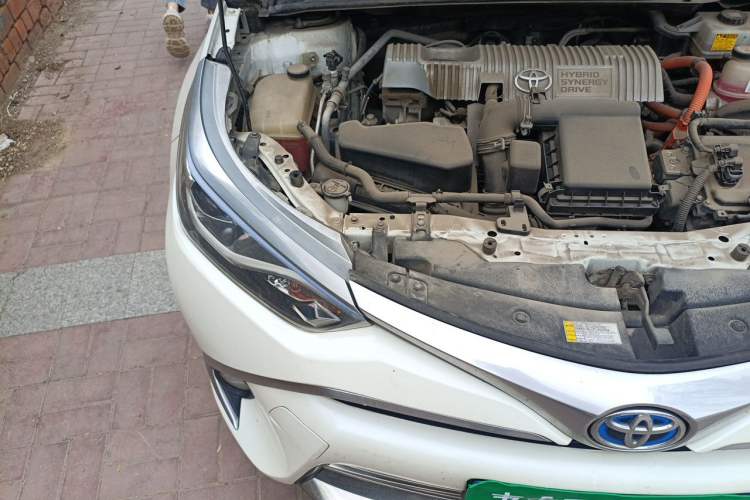 Used Toyota Levin 2017 Revised Dual-Engine 1.8H GS E-CVT Elite Sunroof Version China V Standard Engine Bay Right