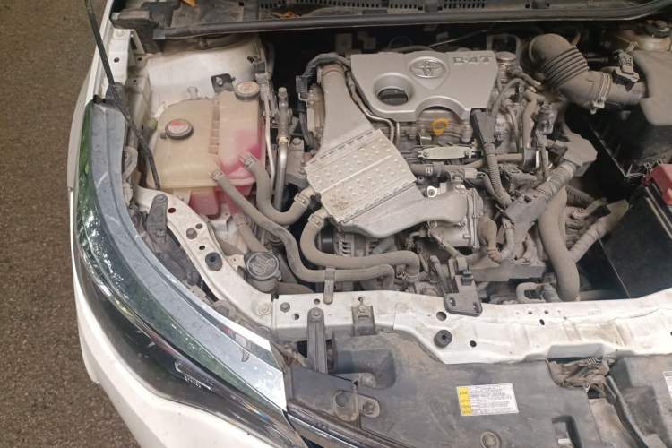 Used Toyota Levin 2017 Revised 185T CVT Elite Edition China V Standard Engine Bay Right