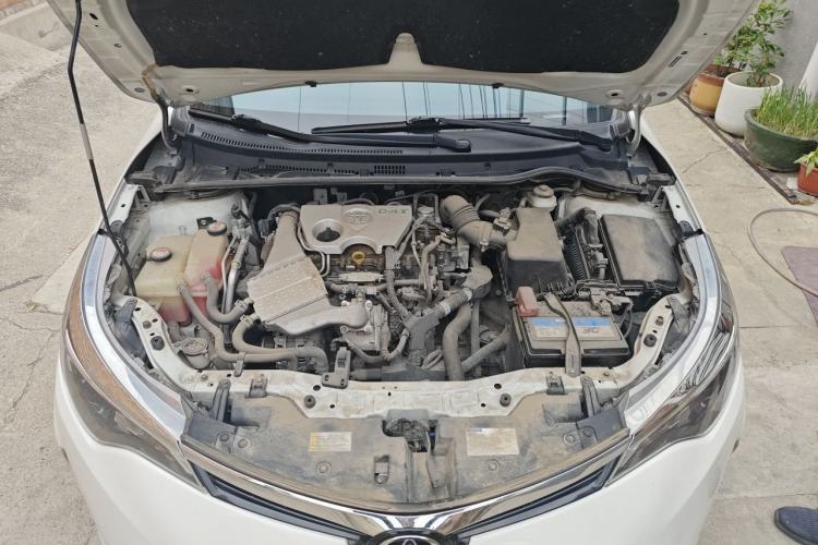 Used Toyota Levin 2017 Revised 185T CVT Elite Edition China V Standard Engine Bay