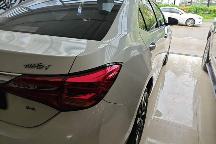 Used Toyota Levin 2017 Revised 185T CVT Leading Edition China V Standard Exterior 1