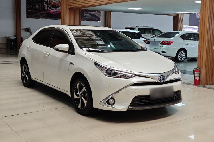 Used Toyota Levin 2017 Revised Dual-Engine 1.8H GS E-CVT Elite Sunroof Version China V Standard Exterior 2