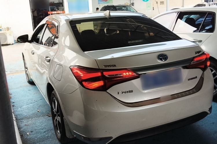 Used Toyota Levin 2017 Revised Dual-Engine 1.8H V E-CVT Luxury Edition China V Standard Exterior 2