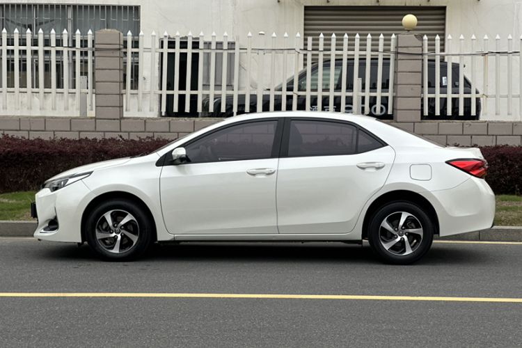 Used Toyota Levin 2017 Revised 185T CVT Elite Edition China V Standard Exterior 3