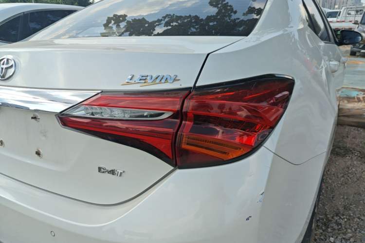 Used Toyota Levin 2017 Revised 185T CVT Elite Edition China V Standard Exterior 3