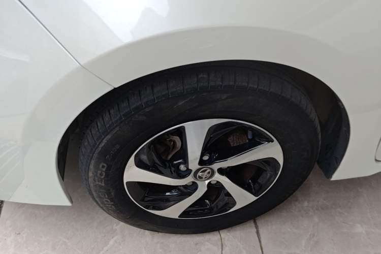 Used Toyota Levin 2017 Revised Version 185T CVT New Sharp Edition China V Standard Exterior 4