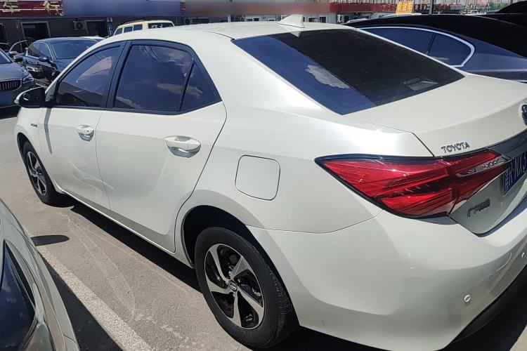 Used Toyota Levin 2017 Revised Dual-Engine 1.8H GS E-CVT Elite Sunroof Version China V Standard Exterior 4
