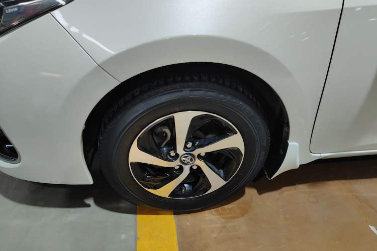 Used Toyota Levin 2017 Revised 185T CVT Elite Edition China V Standard Exterior 4
