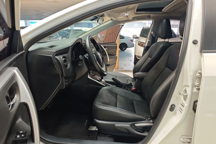 Used Toyota Levin 2017 Revised Dual-Engine 1.8H GS E-CVT Elite Sunroof Version China V Standard Exterior 6