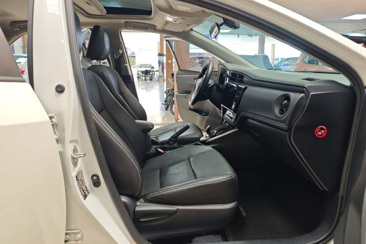 Used Toyota Levin 2017 Revised Dual-Engine 1.8H GS E-CVT Elite Sunroof Version China V Standard Exterior 8