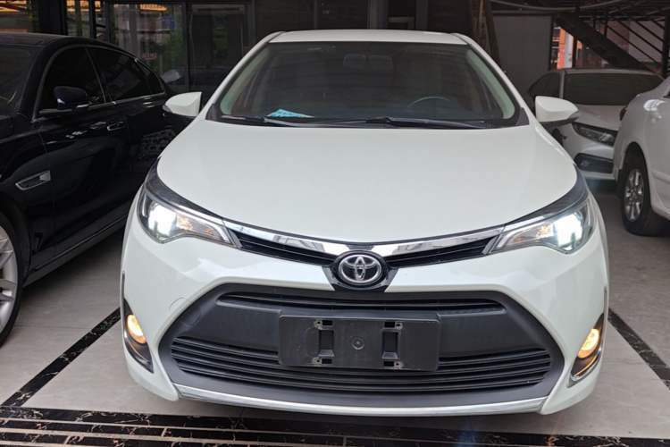 Used Toyota Levin 2017 Revised Version 185T CVT New Sharp Edition China V Standard Front