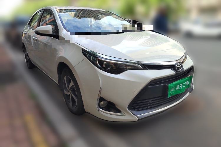 Used Toyota Levin 2017 Revised 185T CVT Elite Edition China V Standard Front Right 45 Deg