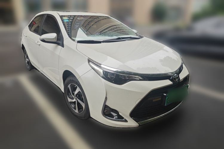 Used Toyota Levin 2017 Revised 185T CVT Elite Edition China V Standard Front Right 45 Deg