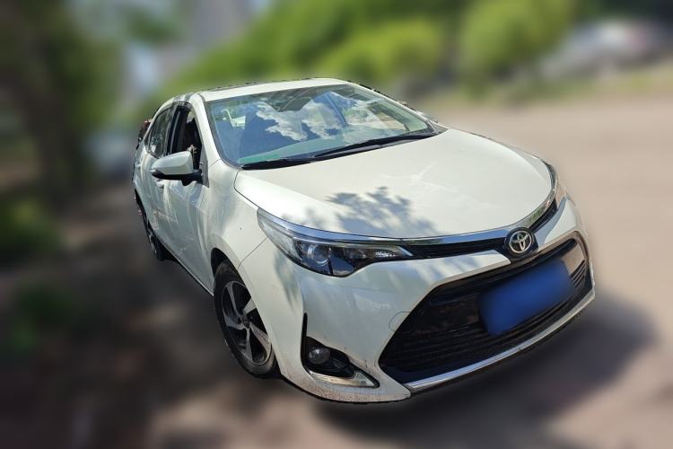 Used Toyota Levin 2017 Revised 185T CVT Elite Edition China V Standard Front Right 45 Deg