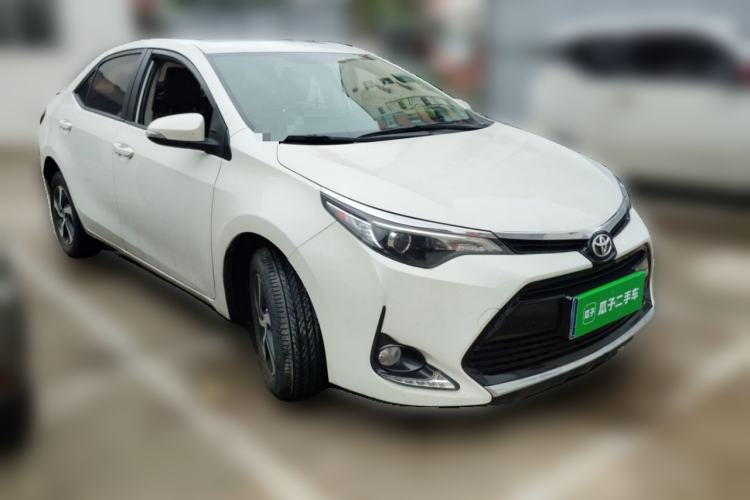 Used Toyota Levin 2017 Revised 185T CVT Elite Edition China V Standard Front Right 45 Deg