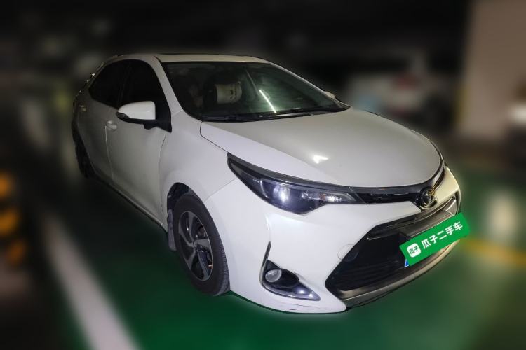 Used Toyota Levin 2017 Revised 185T CVT Elite Edition China V Standard Front Right 45 Deg