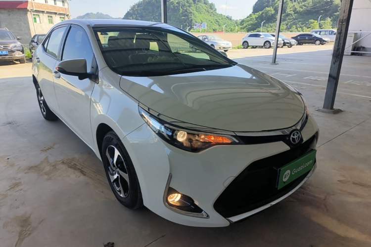 Used Toyota Levin 2017 Revised 185T CVT Elite Edition China V Standard Front Right 45 Deg