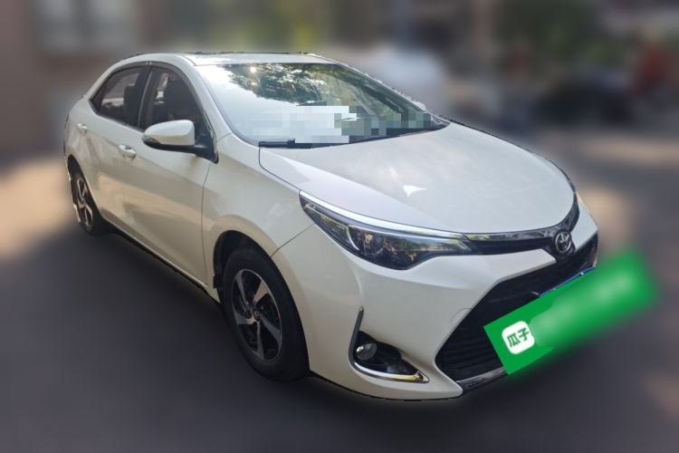 Used Toyota Levin 2017 Revised 185T CVT Elite Edition China V Standard Front Right 45 Deg