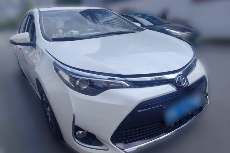 Used Toyota Levin 2017 Revised 185T CVT Elite Edition China V Standard Front Right 45 Deg