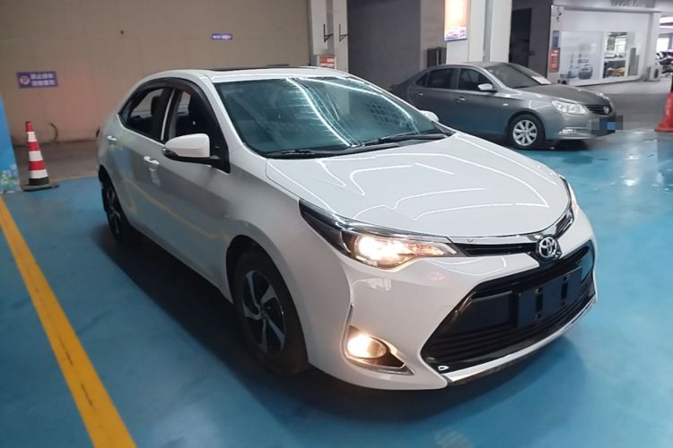Used Toyota Levin 2017 Revised 185T CVT Elite Edition China V Standard Front Right 45 Deg