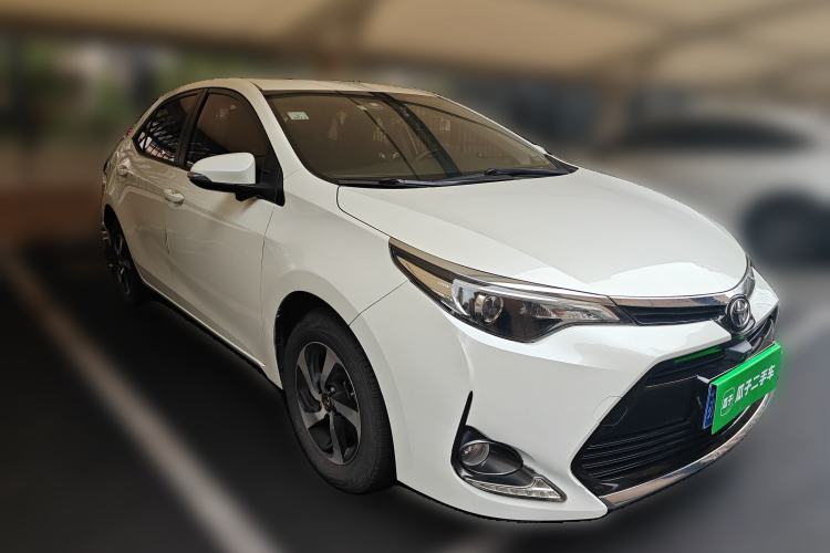 Used Toyota Levin 2017 Revised Version 185T CVT Elite Edition China VI Standard Front Right 45 Deg