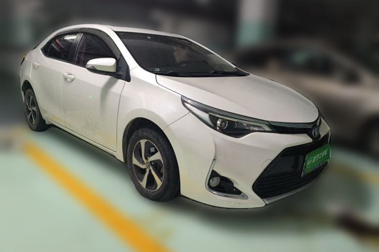 Used Toyota Levin 2017 Revised 185T CVT Elite Edition China V Standard Front Right 45 Deg