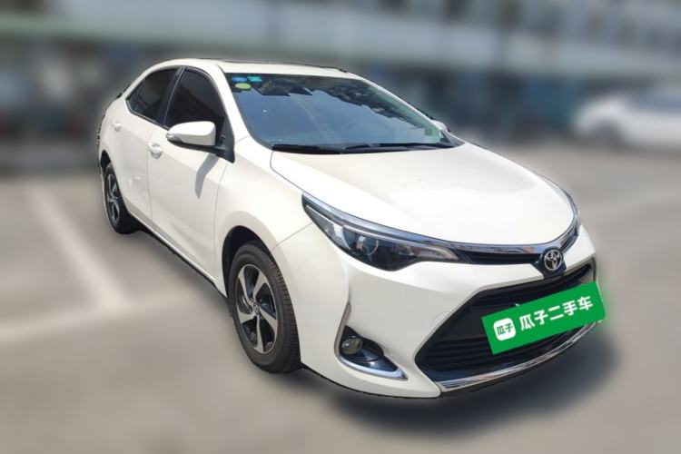 Used Toyota Levin 2017 Revised 185T CVT Elite Edition China V Standard Front Right 45 Deg