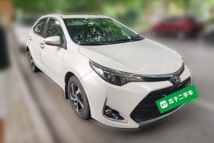 Used Toyota Levin 2017 Revised 185T CVT Elite Edition China V Standard Front Right 45 Deg