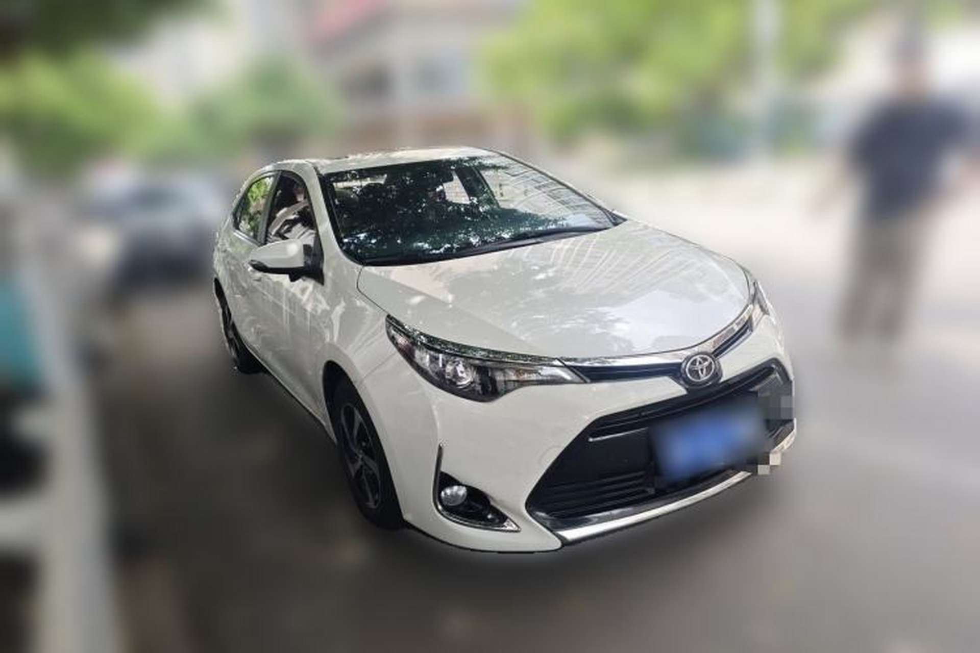 Used Toyota Levin 2017 Revised 185T CVT Elite Edition China V Standard Front Right 45 Deg