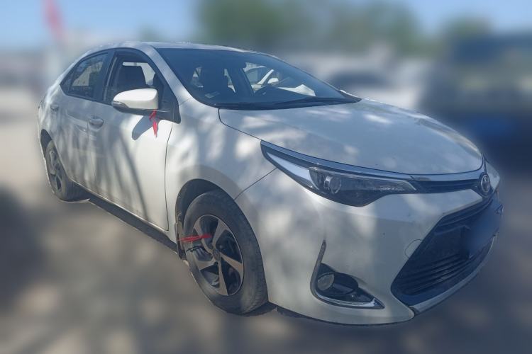 Used Toyota Levin 2017 Revised 185T CVT Elite Edition China V Standard Front Right 45 Deg