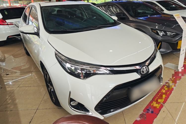 Used Toyota Levin 2017 Revised Version 185T CVT Elite Edition China VI Standard Front Right 45 Deg