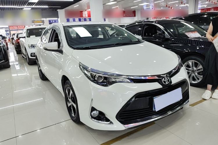 Used Toyota Levin 2017 Revised 1.8 GS CVT Elite Edition China V Standard Front Right 45 Deg