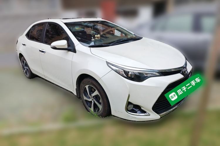 Used Toyota Levin 2017 Revised 185T CVT Elite Edition China V Standard Front Right 45 Deg