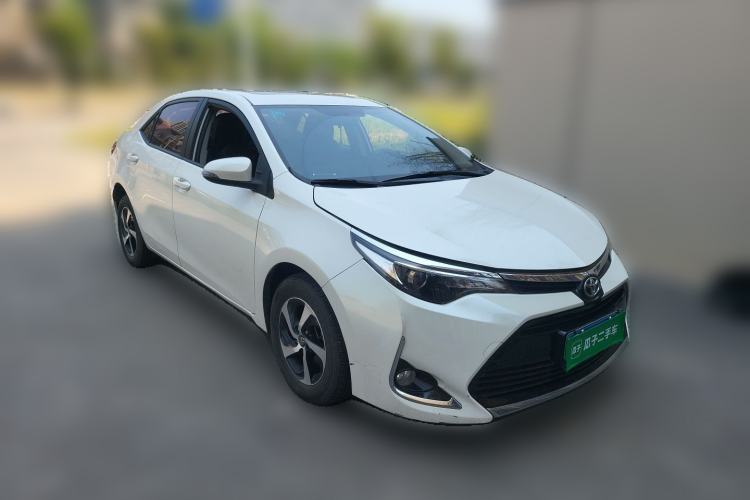 Used Toyota Levin 2017 Revised 185T CVT Elite Edition China V Standard Front Right 45 Deg