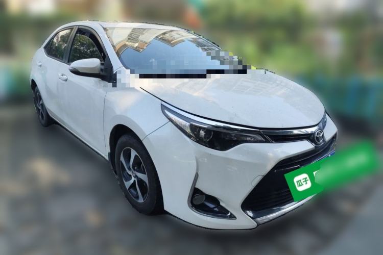 Used Toyota Levin 2017 Revised 185T CVT Elite Edition China V Standard Front Right 45 Deg