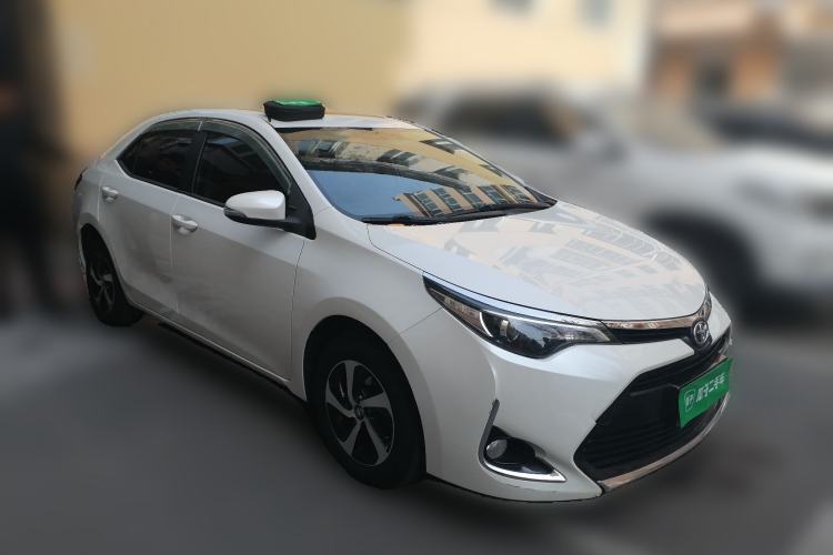 Used Toyota Levin 2017 Revised 185T CVT Elite Edition China V Standard Front Right 45 Deg