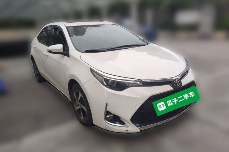 Used Toyota Levin 2017 Revised 185T CVT Elite Edition China V Standard Front Right 45 Deg