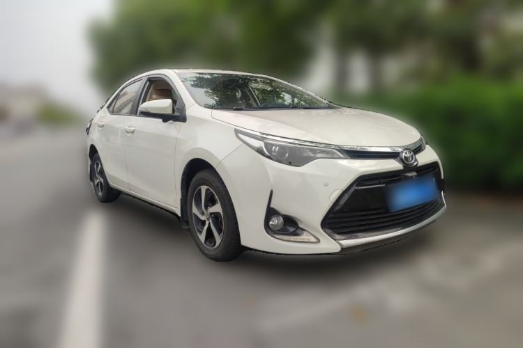 Used Toyota Levin 2017 1.2T V CVT Luxury Edition Front Right 45 Deg