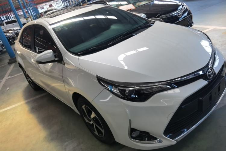 Used Toyota Levin 2017 Revised Version 185T CVT Elite Edition China VI Standard Front Right 45 Deg