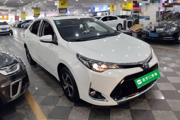Used Toyota Levin 2017 Revised 185T CVT Elite Edition China V Standard Front Right 45 Deg