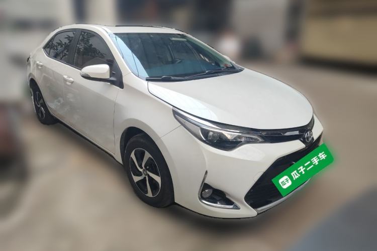 Used Toyota Levin 2017 Revised 185T CVT Elite Edition China V Standard Front Right 45 Deg
