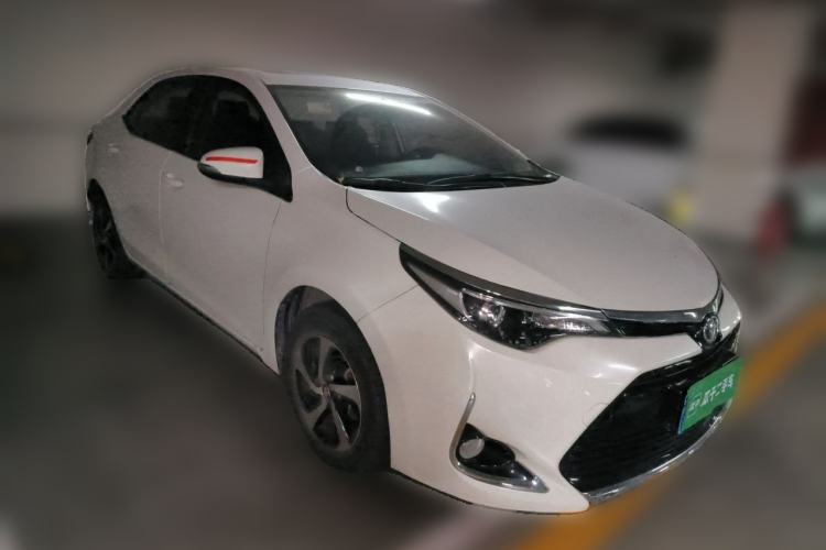 Used Toyota Levin 2017 Revised 185T CVT Elite Edition China V Standard Front Right 45 Deg