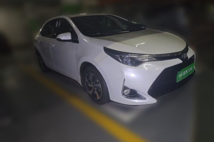 Used Toyota Levin 2017 Revised 185T CVT Elite Edition China V Standard Front Right 45 Deg