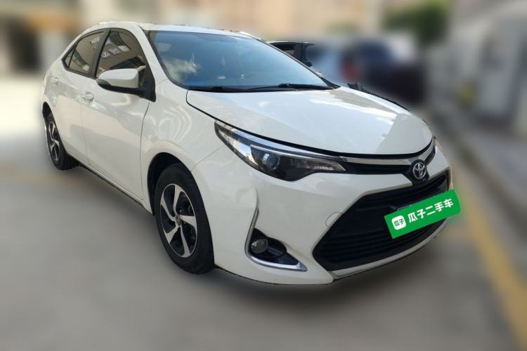Used Toyota Levin 2017 Revised 185T CVT Elite Edition China V Standard Front Right 45 Deg