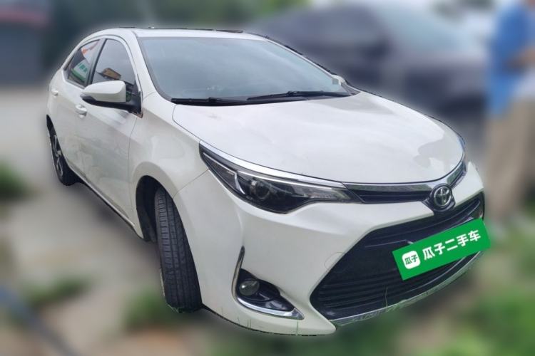 Used Toyota Levin 2017 Revised 185T CVT Elite Edition China V Standard Front Right 45 Deg