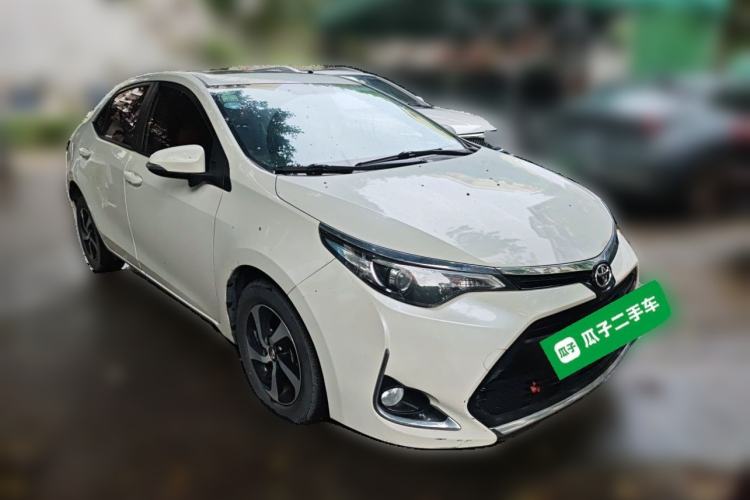 Used Toyota Levin 2017 Revised 185T CVT Elite Edition China V Standard Front Right 45 Deg