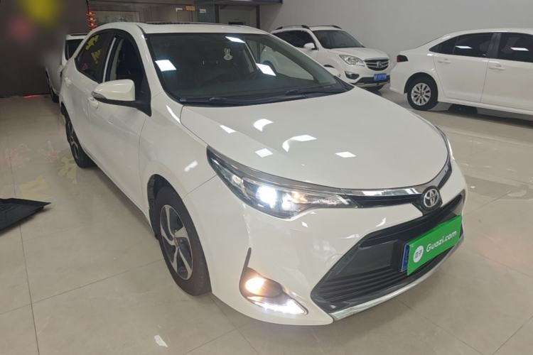 Used Toyota Levin 2017 Revised Version 185T CVT Elite Edition China VI Standard Front Right 45 Deg