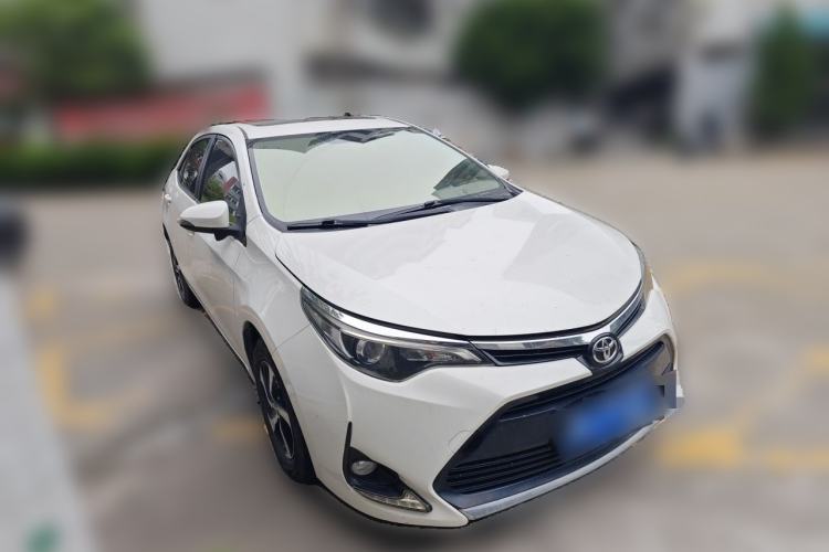 Used Toyota Levin 2017 Revised Version 185T CVT Elite Edition China VI Standard Front Right 45 Deg