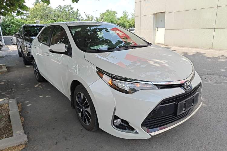 Used Toyota Levin 2017 Revised 185T CVT Leading Edition China V Standard Front Right 45 Deg