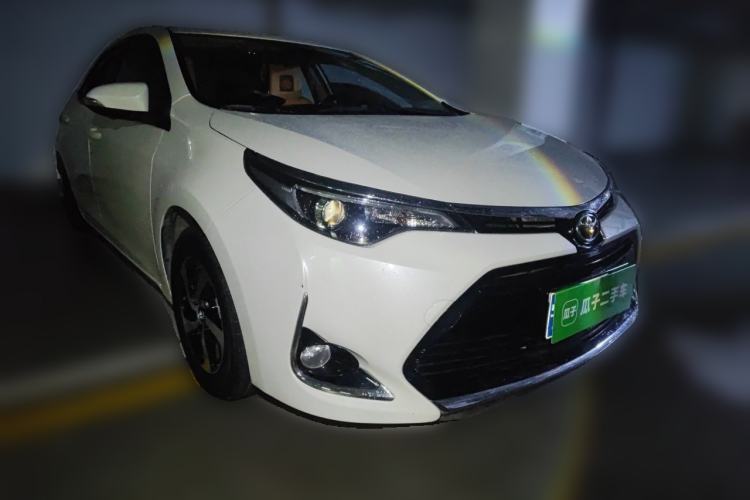 Used Toyota Levin 2017 Revised 185T CVT Elite Edition China V Standard Front Right 45 Deg