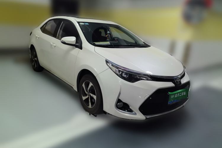 Used Toyota Levin 2017 Revised 185T CVT Elite Edition China V Standard Front Right 45 Deg